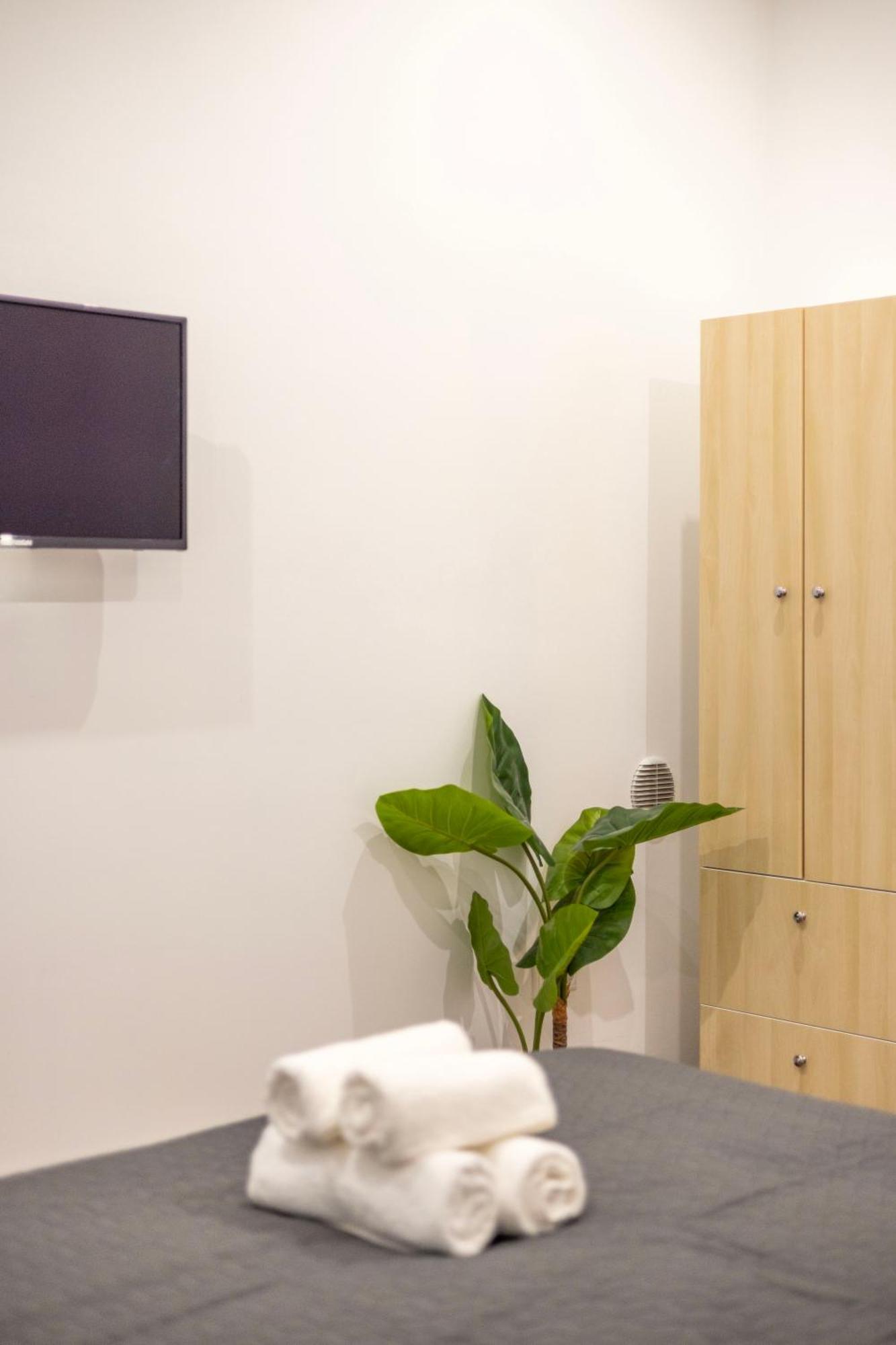 Exclusive & Grand Next To The Fashion St' Apartment *